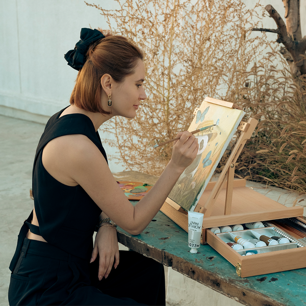 MEEDEN Artist Tabletop Easel with Metal Lined Drawer-W05B